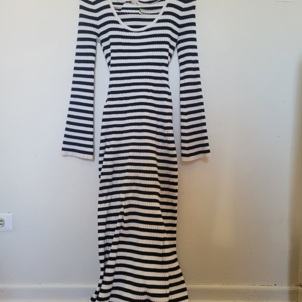 A New Day Black & White Striped Ribbed Midi Dress Size Small EUC - Picture 2 of 2